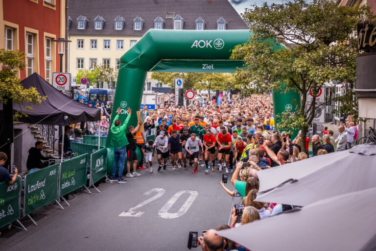 04.09.2025 Hamm - AOK Firmenlauf rund um die City von Hamm - Upletics -  @fotostephan / Copyright Stephan Schuetze