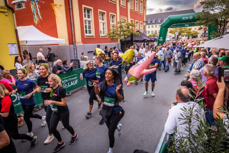 04.09.2025 Hamm - AOK Firmenlauf rund um die City von Hamm - Upletics -  @fotostephan / Copyright Stephan Schuetze